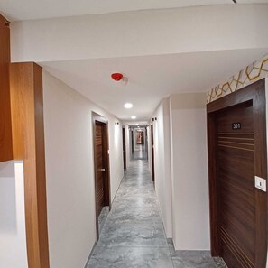 Interior - Hotel Leela Palace (Ahmedabad)