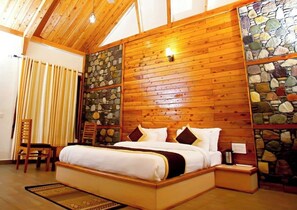 Room - The Manrals Resort (Ramnagar)
