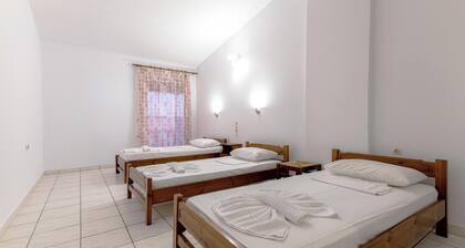 Apollo Hotel