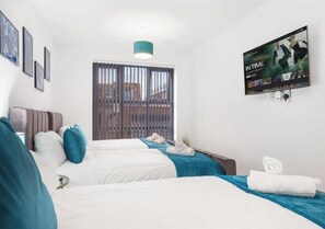 WiFi, bed sheets - Superb 1-bedroom apartment in cool Birmingham city center digbeth (Birmingham)