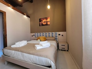 Unclassified image, 5 of 10, button - Vrbo Property (Reggio Calabria)