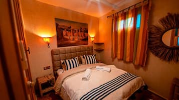 Premium bedding, down duvets, Select Comfort beds, free cots/infant beds