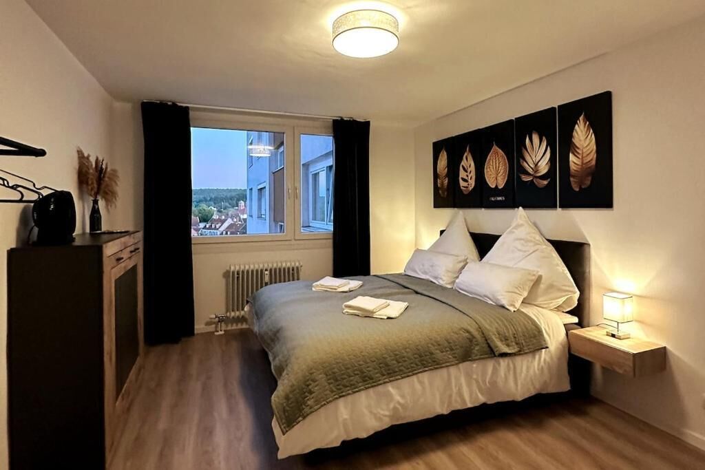 2 bedrooms, iron/ironing board, travel cot, free WiFi
