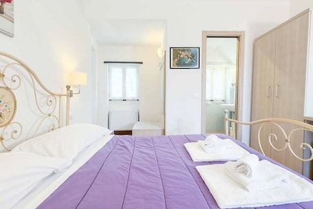 Room. Guesthouse Il Gelsomino 4, Terre Marine