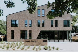 Exterior - Hotel Jerom Kalmthout (Kalmthout)