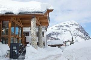 Fachada de la propiedad