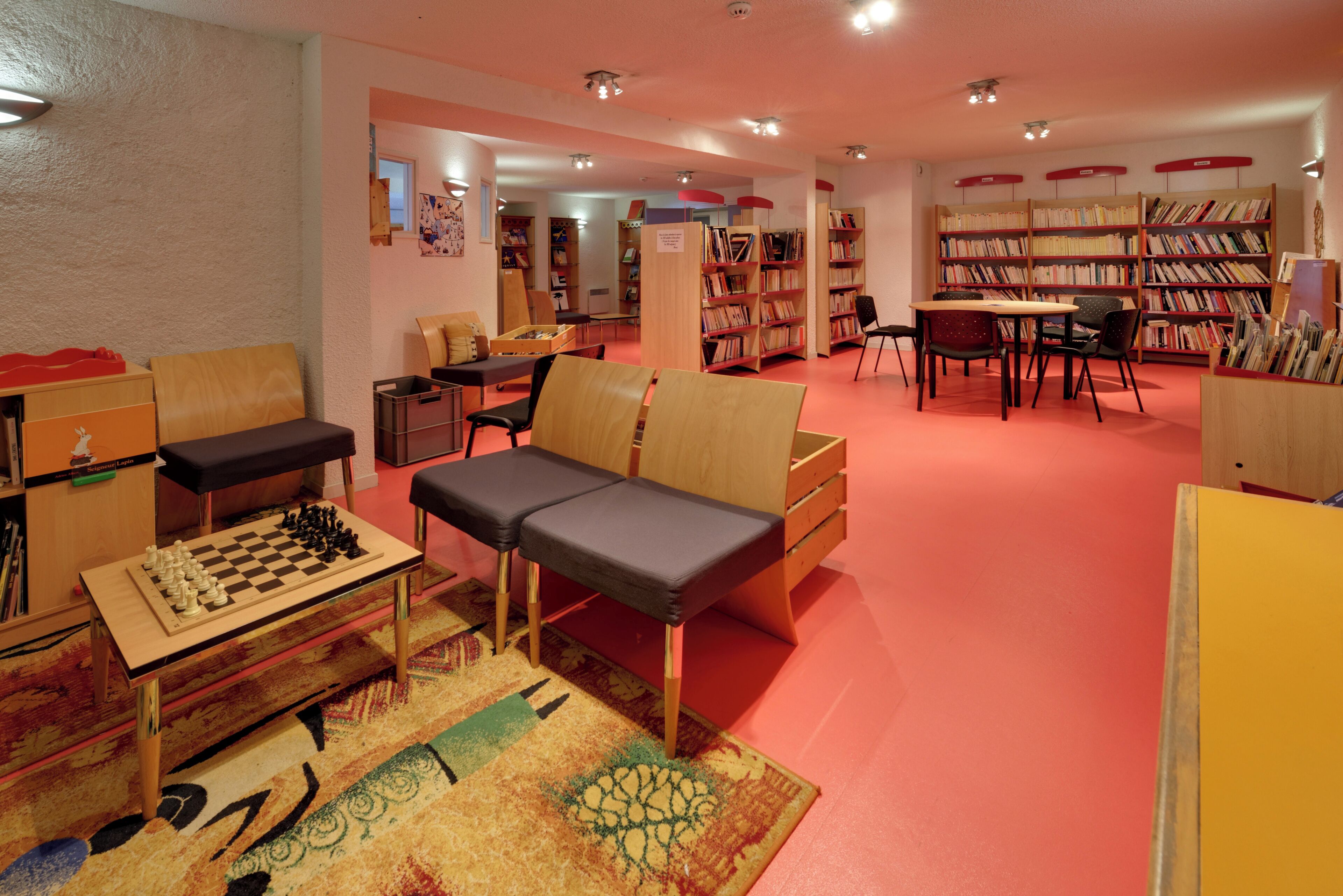 Bibliotek
