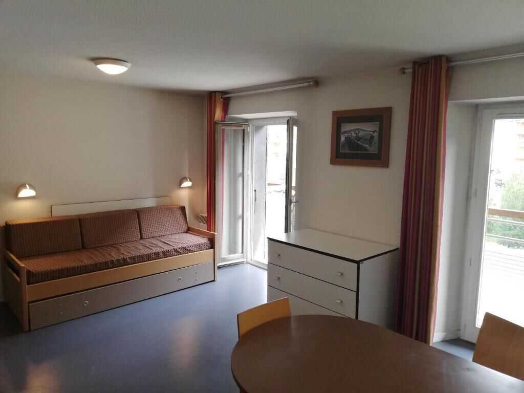 Apartemen Klasik, balkon | Area keluarga