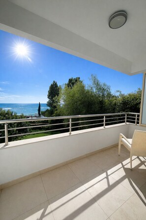 House - Gulf Beach Apartment (Limassol)