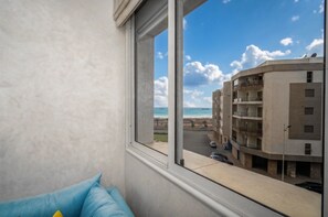Interior - Stunning Ocean View: 2 Bedroom Apartment in Anza (Anza)