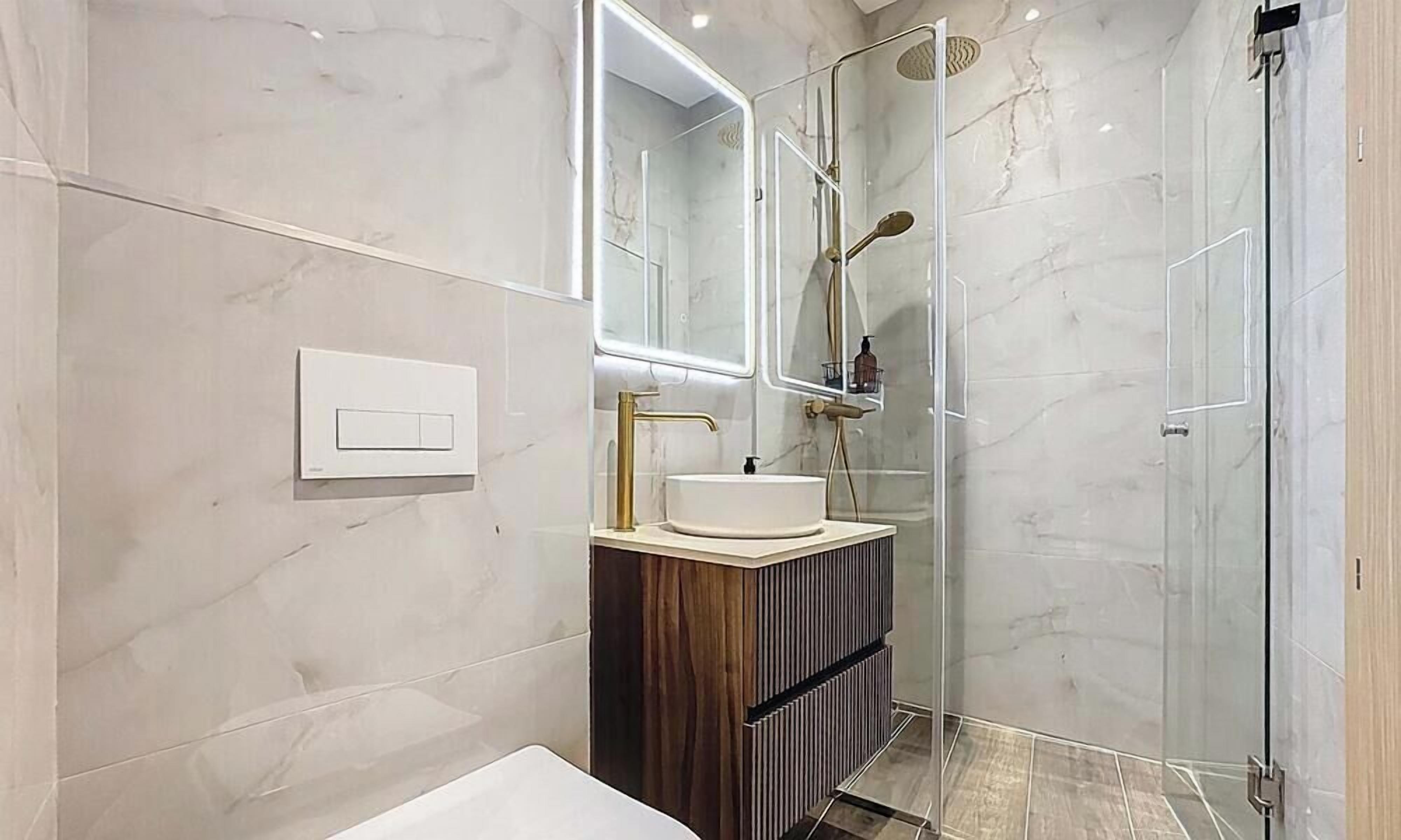 Shower, hair dryer