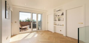 Interior - Fully Air-Conditioned,View Of The Eiffel Tower-Duplex With Services La Madeleine (Paris)