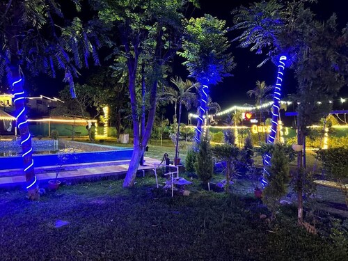 Hills Queen Resort & Camping