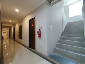 Interior - HOTEL URBAN LATIFA YOGYAKARTA (Depok)