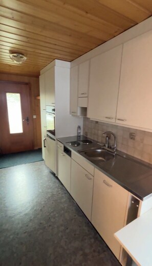 Private kitchen - Perfect Base in Grindelwald – Everything Within Reach. Only 5 min from Terminal (Grindelwald)