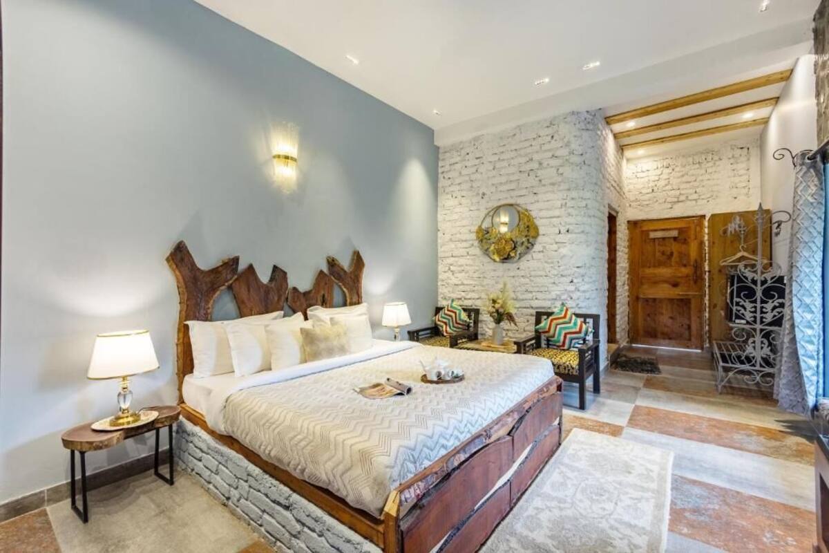 Comfort Cottage, Courtyard View