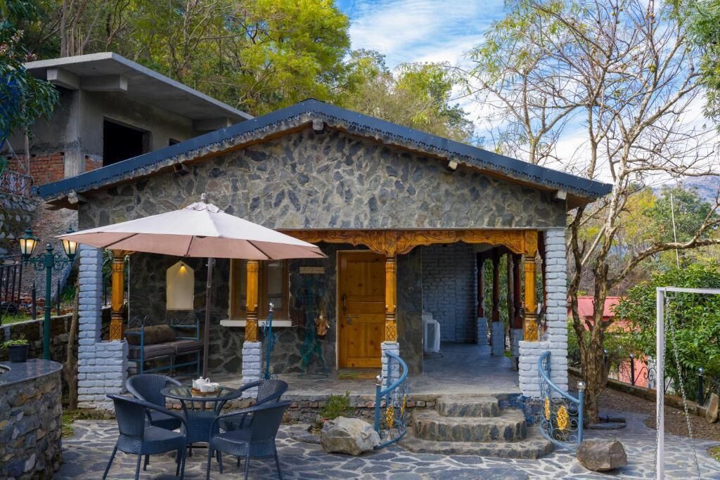 Superior Cottage, Courtyard View | Exterior
