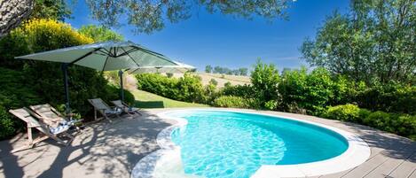 Piscine extérieure
