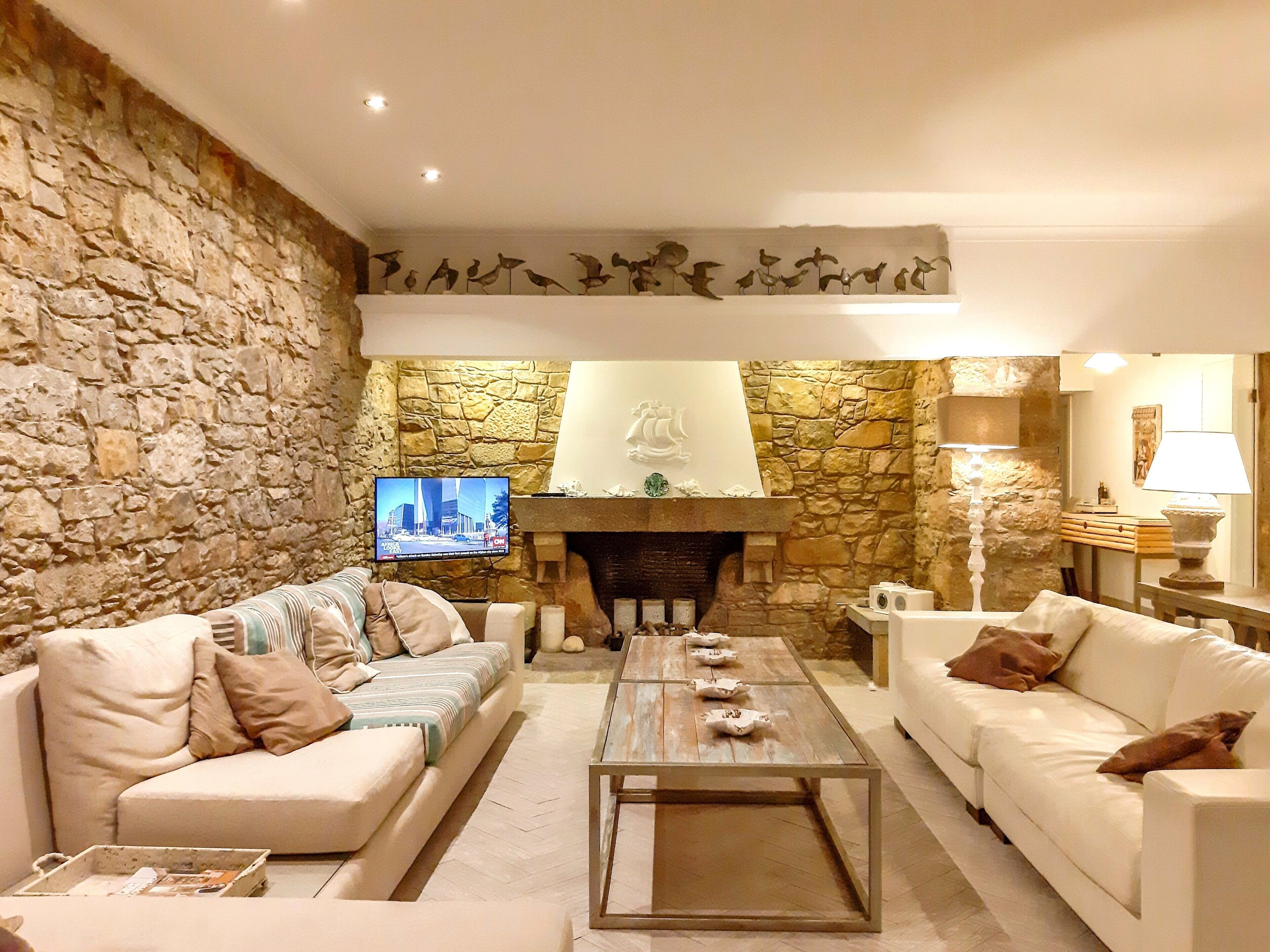 Maison De Vacances 'Casa Nau Face à La Plage' Avec Vue Mer, Jardin Privé Et Wi-fi - Sintra