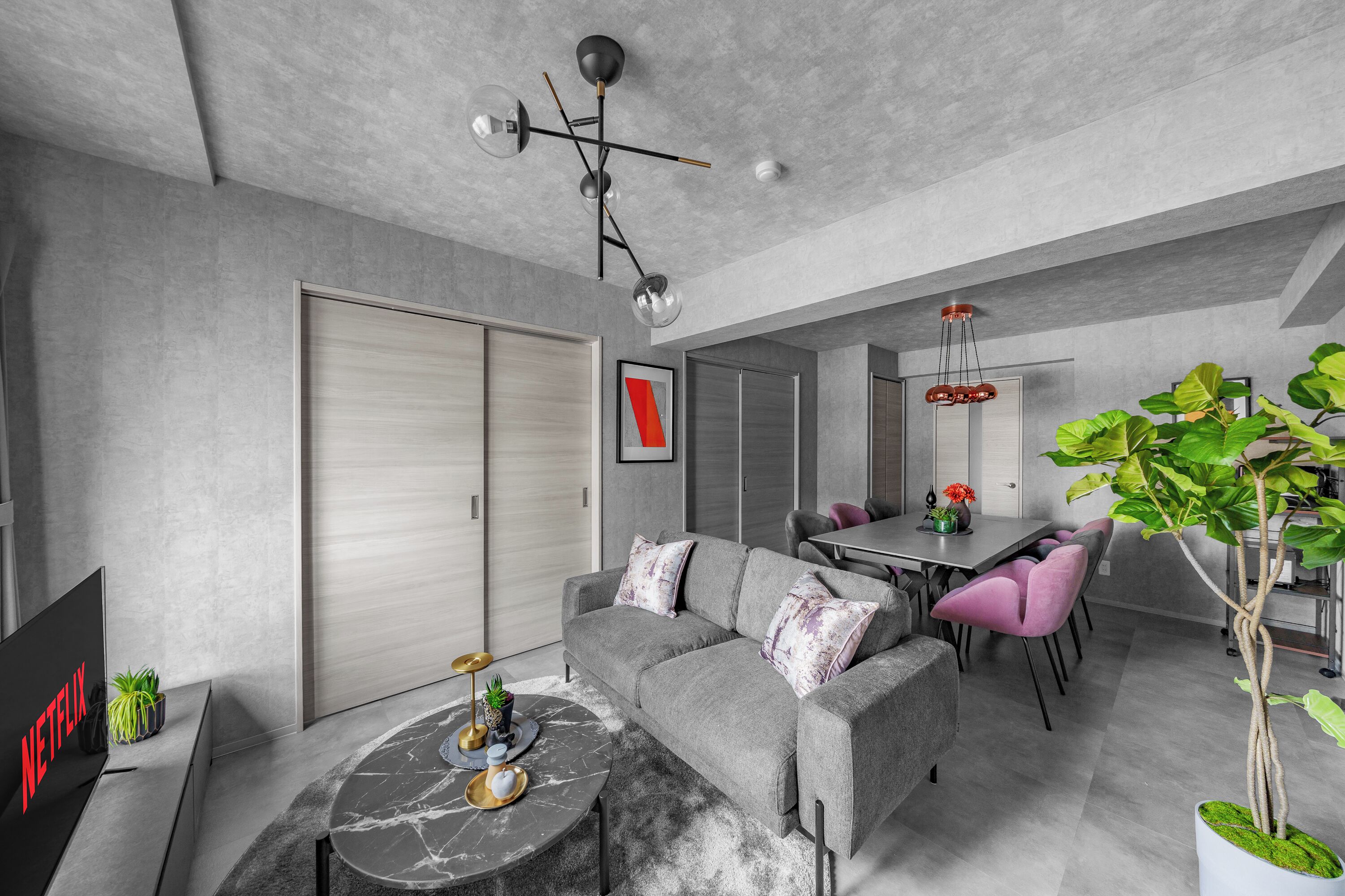 المنشأة من الداخل