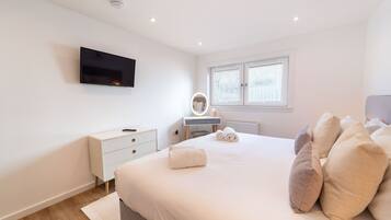 Desk, iron/ironing board, travel crib, WiFi