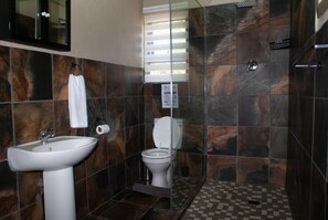 Bathroom - Casa de la Presa 6 (Polokwane)