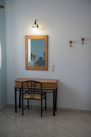 Interior - When confort meets greek islands hospitality-Nephele Apartments in Faliraki (Faliraki)