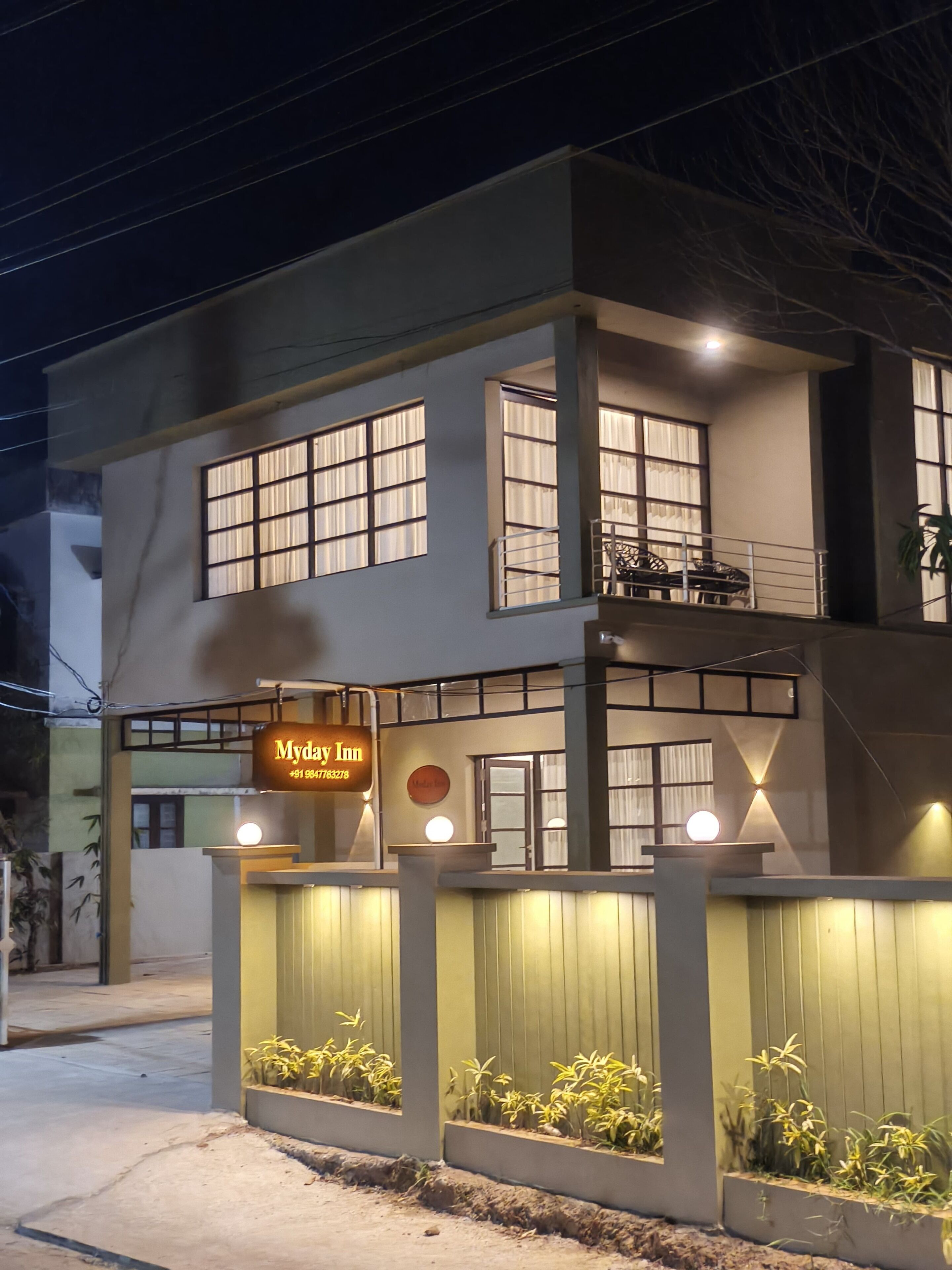 المنشأة من الخارج