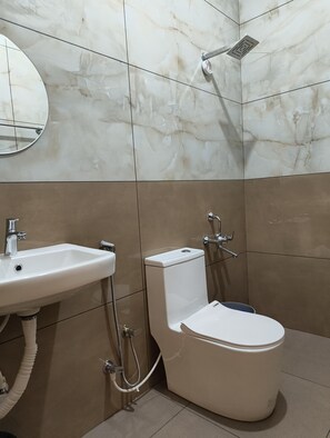 Phòng đôi Deluxe | Phòng tắm