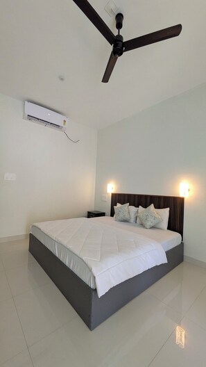 Desk, free WiFi - Myday Inn (Varkala)
