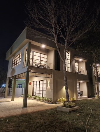 Exterior. Myday Inn