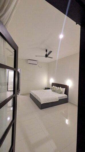 Deluxe Double Room - Myday Inn (Varkala)