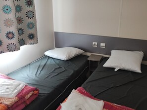 Room - Mobile home, AC, pets welcome - 6 guests (Saint-Cyprien)