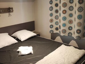 3 camere, Wi-Fi gratuito
