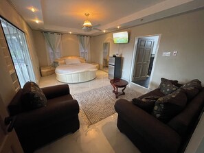 3 dormitorios, tabla de planchar con plancha, wifi y ropa de cama
