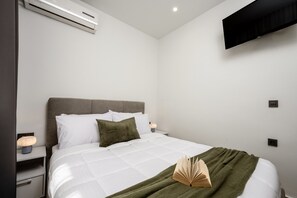 1 bedroom, iron/ironing board, free WiFi, bed sheets - Rapai City Apartments – Central Stays in Zakynthos Town (Zakynthos)