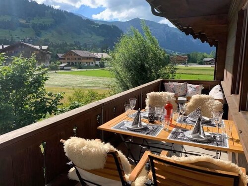 Bel appartement pour 4 personnes avec internet et balcon