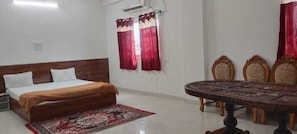 Deluxe Room, Balcony - Hotel & Bothgaya Waterpark (Sujata)