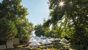 Property grounds - KYMA STAY - Beachfront apartments  (Thermaikos)