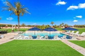 House | 7 bedrooms - Sunset Club Ranch 3 Homes Pool Near Festivals (Indio)