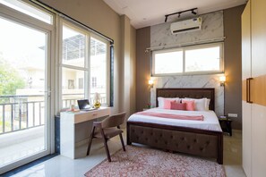 Deluxe-Villa, Balkon, Gartenblick