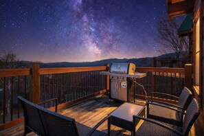 Property grounds - *New 3BR | Incredible Views | Hot Tub | Game Loft (Gatlinburg)
