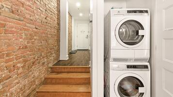 Superior Apartment, Balcony, City View | Interior