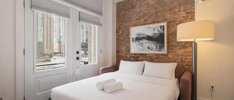 Superior Apartment, Balcony, City View | Soundproofing, free WiFi