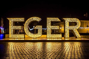 Gambar tidak terklasifikasi, 4 dari 51, tombol