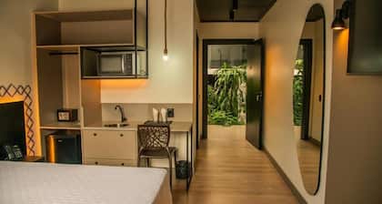 COROADOS HOTEL E FLATS LTDA