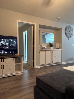Interior - Amenity-packed condo & community. Family friendly. Minutes to Myrtle Beach! (Myrtle Beach)