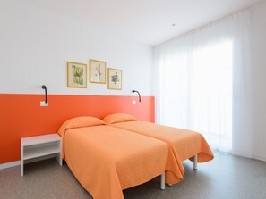 Apartment, 1 Bedroom, Balcony, Ocean View - Colorful Property in Lignano Sabbiadoro (Lignano Sabbiadoro)