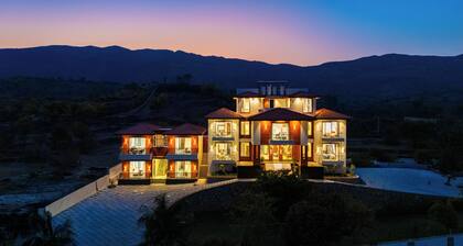 ELIVAAS Terra Cove 6 BHK Retreat with Pvt Pool