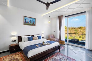 Deluxe Villa, Hill View